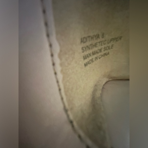 Tahari - Picture 4 of 6